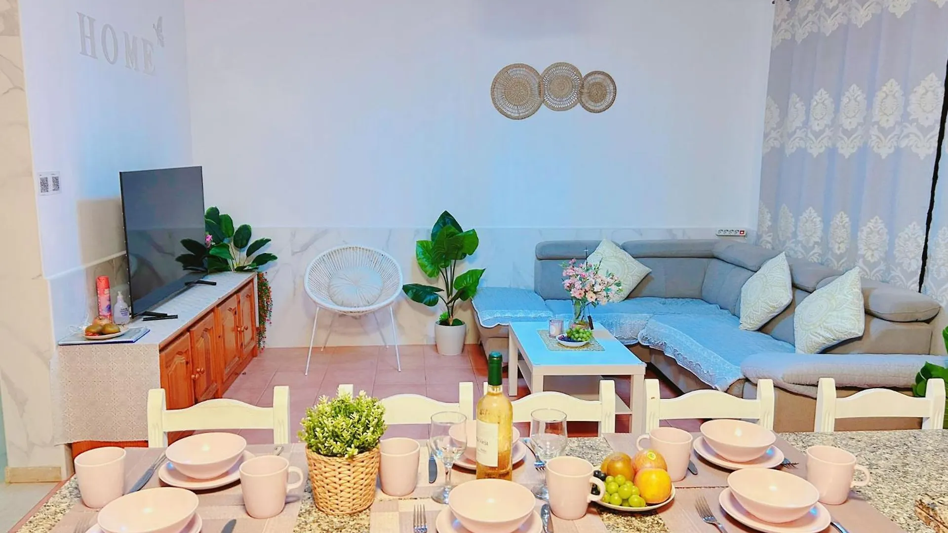 Apartamento Big Villa Puerto Rico Streetfront With Private Saltwater Jacuzzi Pool, Bbq, Kitchen & 3 Terraces Near Shopping Center España
