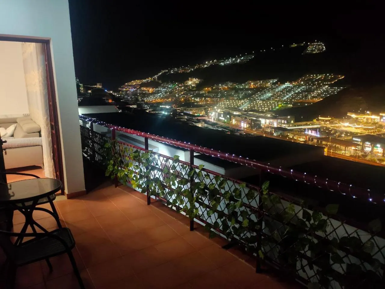 Big Villa Puerto Rico With Heated Saltwater Jacuzzi Pool & Bbq & Private Parking Puerto Rico (Gran Canaria)